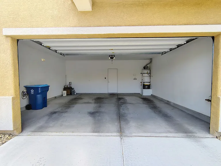 10095 Lady Apple Dr — Photo 23
