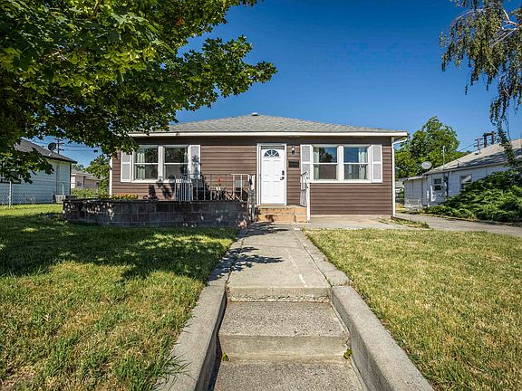 2nd image of 1605 Platt Ave