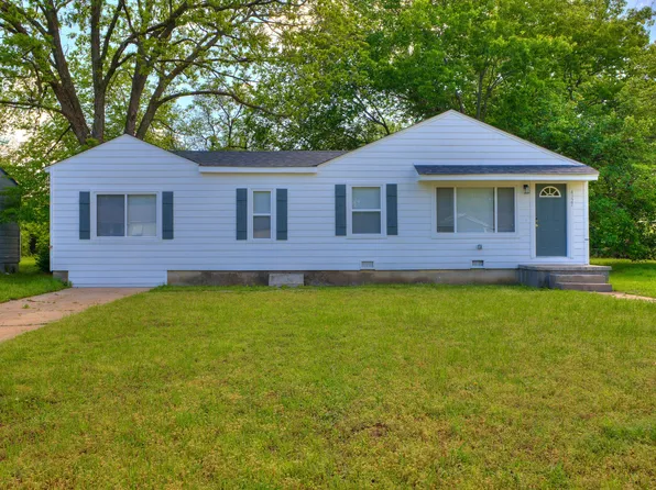 4327 N Garrison Pl, Tulsa, OK 74106