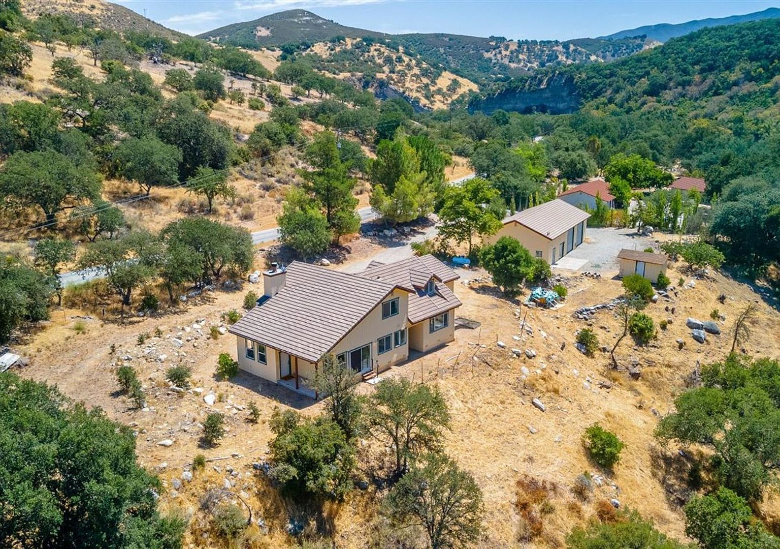 45100 Carmel Valley Rd, Greenfield, CA 93927 | Zillow