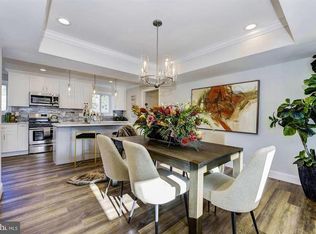 131 Pageant Ln, Willingboro, NJ 08046