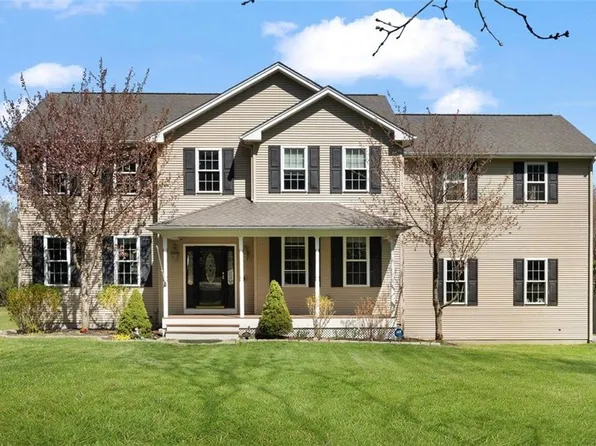 44 Beaver River Rd, Richmond, RI 02892