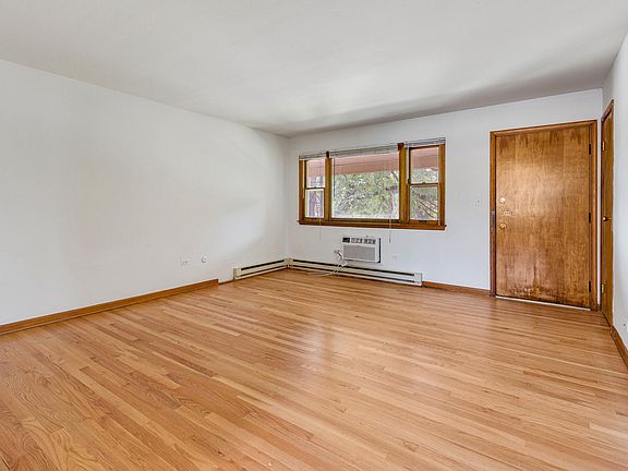 5th image of 410 W Jackson St #410