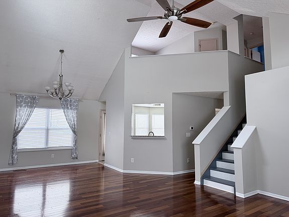 3rd image of 9135 Windy Creek Dr