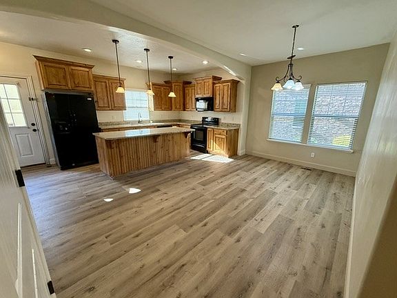 Kitchen and breakfast nook from front room