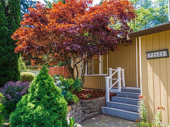 2nd image of 2539 Conger Ct NW