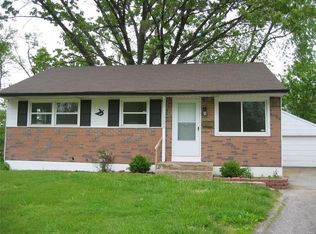 10658 Dunkeld Cir, Saint Louis, MO 63137