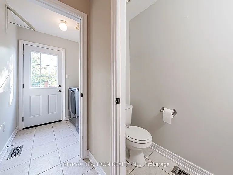 44 Moynahan Cres #MAIN — Photo 31