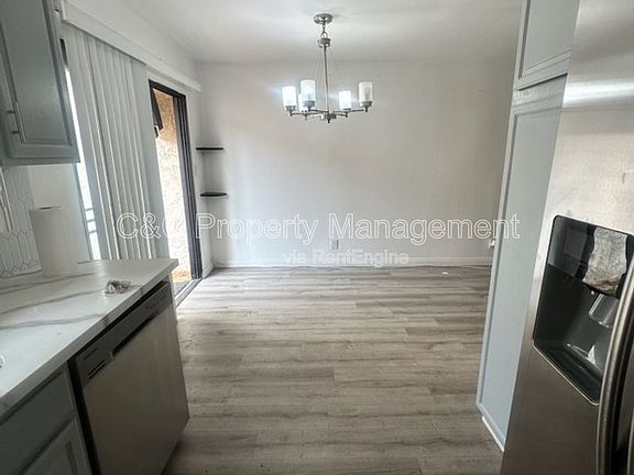 4th image of 8219 Rosemead Blvd