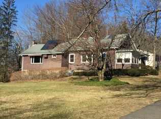166 N Whitney St, Amherst, MA 01002