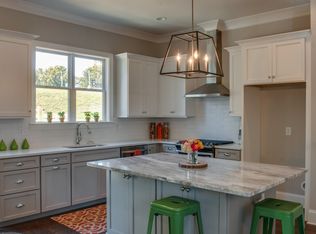 1725 7th Ave N UNIT B, Nashville, TN 37208
