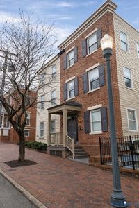 1901 E Broad St #U32, Richmond, VA, 23223