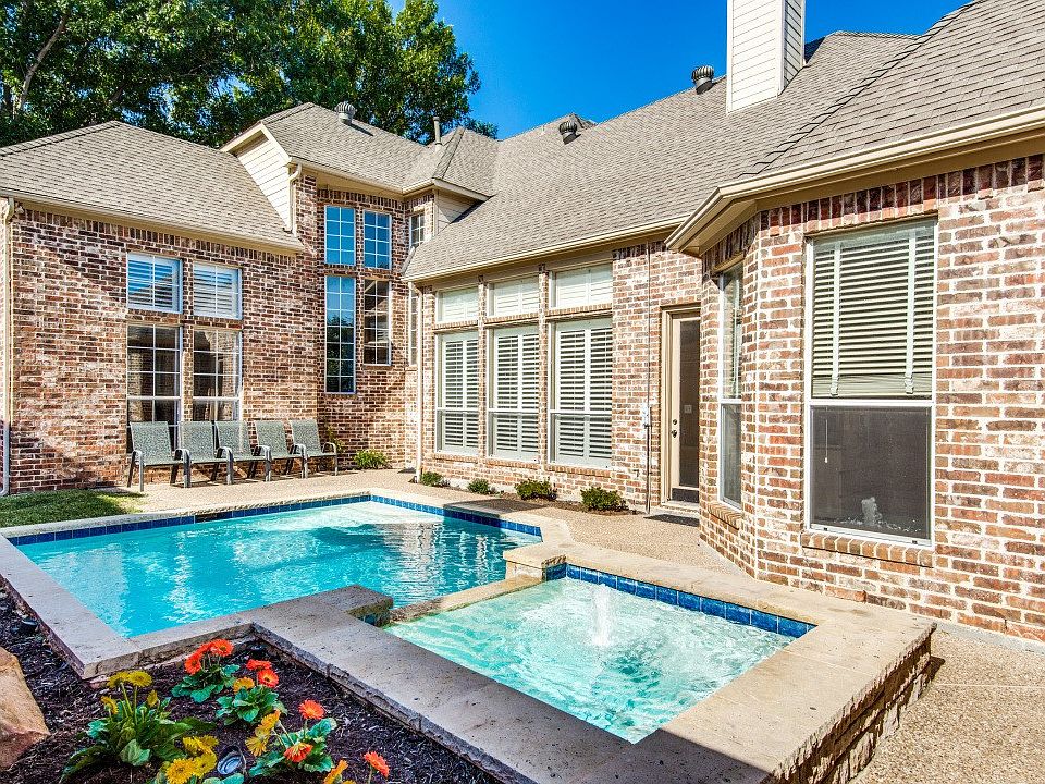 1st image of 5928 Broadmoor Dr