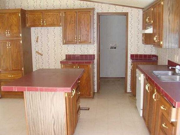 113 N Blue River Dr