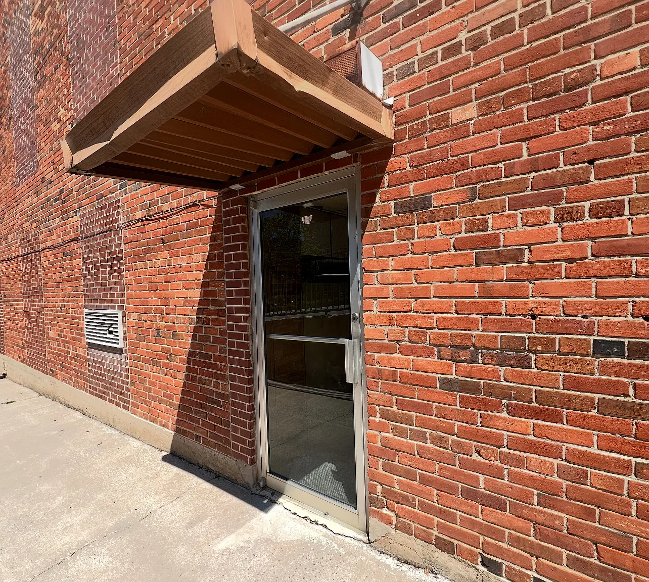 10th Street - 1002 — Photo 1