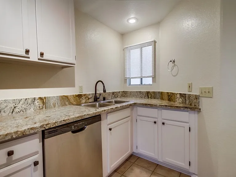 410 W San Marcos Blvd #120 — Photo 9