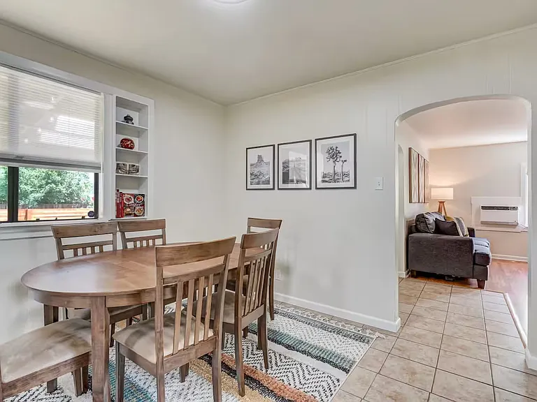 217 W Taylor St #A — Photo 8