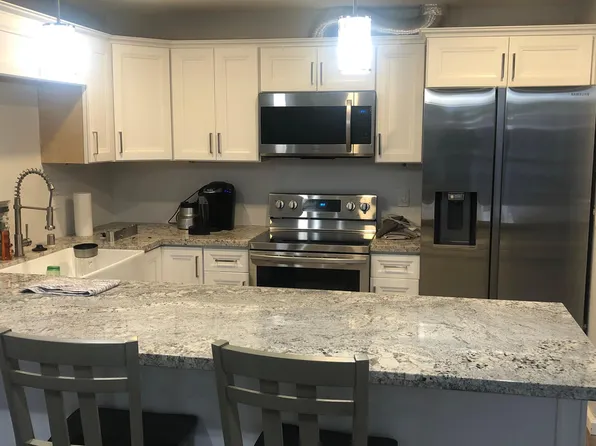 3050 Rue D Orleans St #358, San Diego, CA 92110