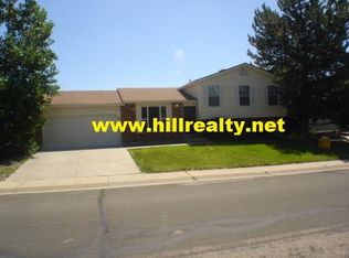 10894 Elm Dr, Thornton, CO 80233
