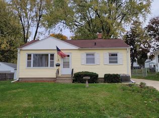 1526 Glenny Ave, Waterloo, IA 50702