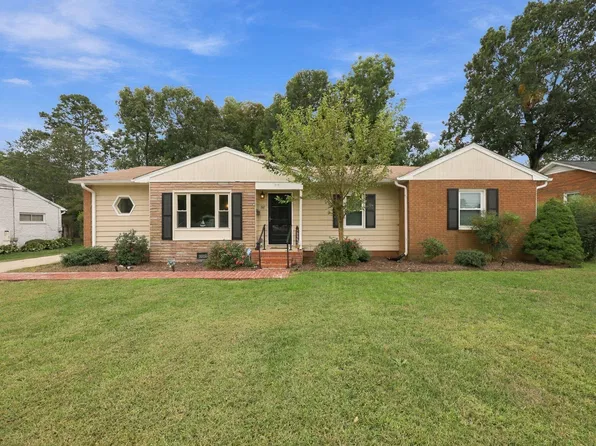 517 E Pine St, Graham, NC 27253