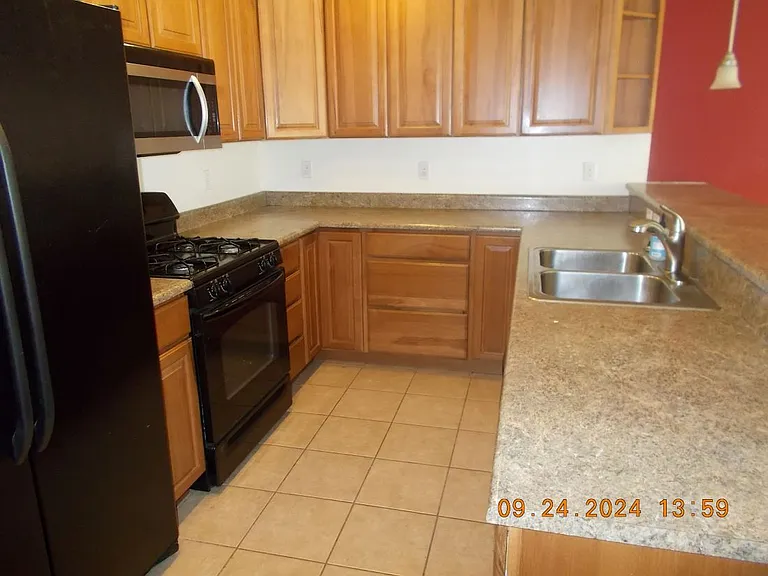 55 Westwood Pl #E5 — Photo 5