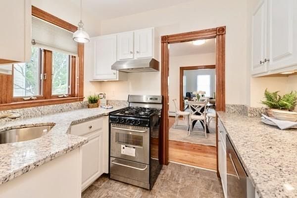 1st image of 147 Essex St #1