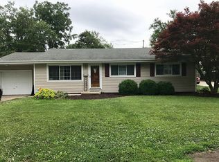 216 Pine Dr, Arcola, IL 61910