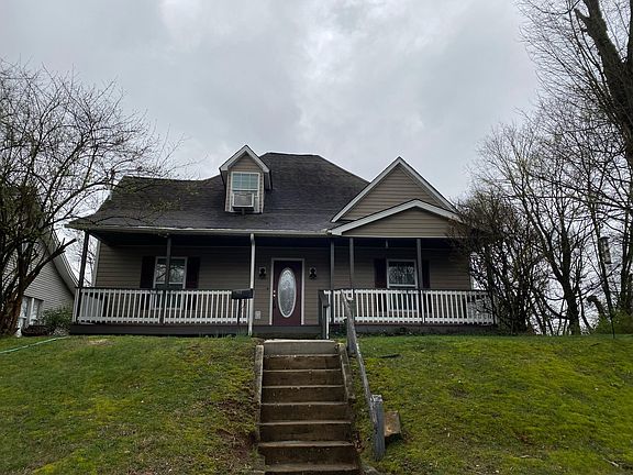 3rd image of 1914 Brown Ave