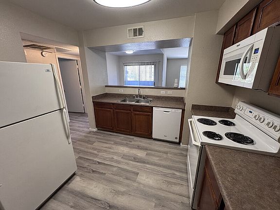 4th image of 45 Maleena Mesa St APT 1425