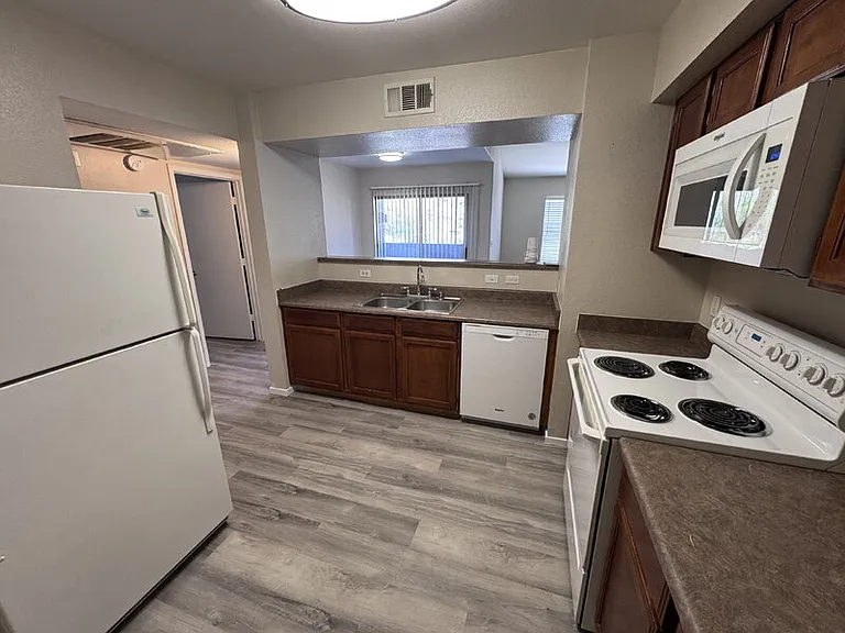 45 Maleena Mesa St #1425 — Photo 4