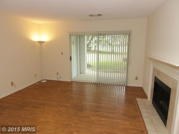 3rd image of 20285 Beechwood Ter Unit 103