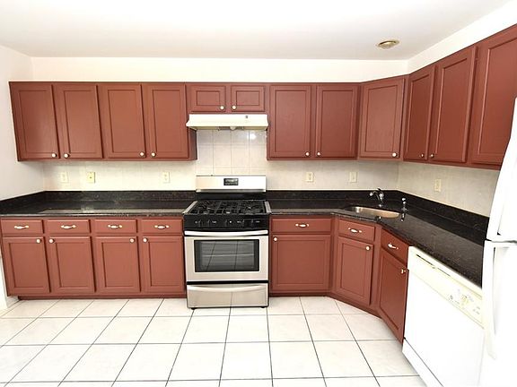 5th image of 59 Heatherwood Dr #0