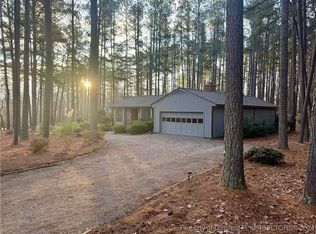 1982 Wedgewood Dr, Sanford, NC 27332