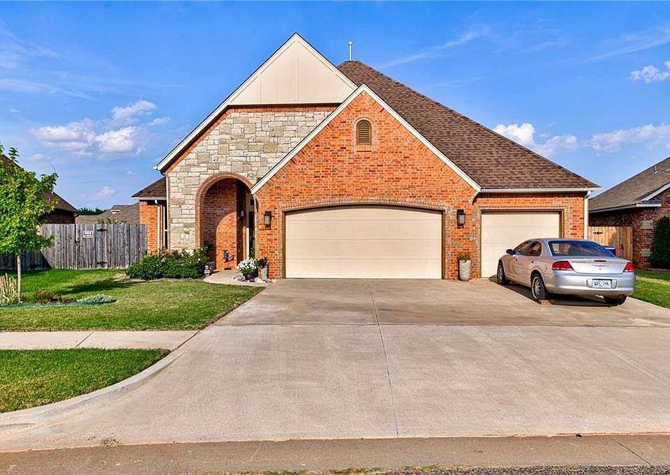 1st image of 5332 Starling Way