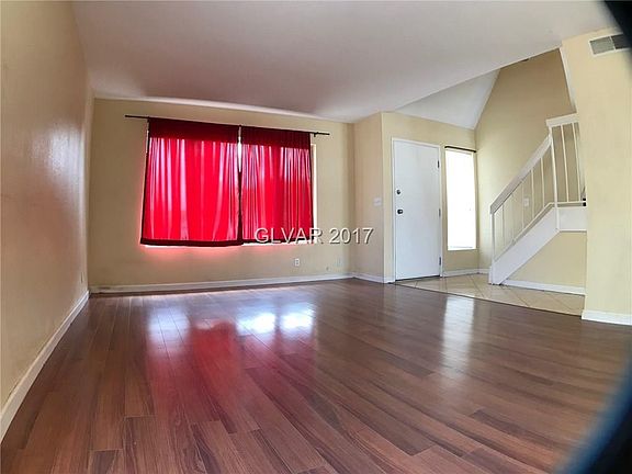 5th image of 3995 Belhaven St
