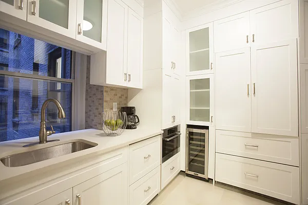 Rented by Stonehenge NYC LLC | media 76