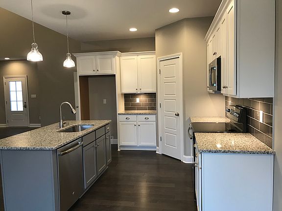 5th image of 7040 Stone Meade Ct