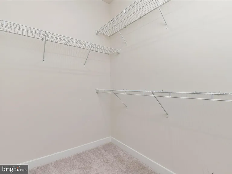 559 Levanna Lane Gln — Photo 30