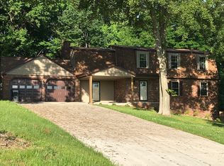 1427 Wind Crest Dr, Morristown, TN 37814