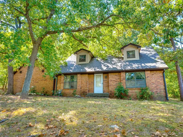 1411 Chickasaw Pl, Ada, OK 74820