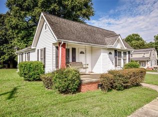 121 Red Acres Rd, Salisbury, NC 28147