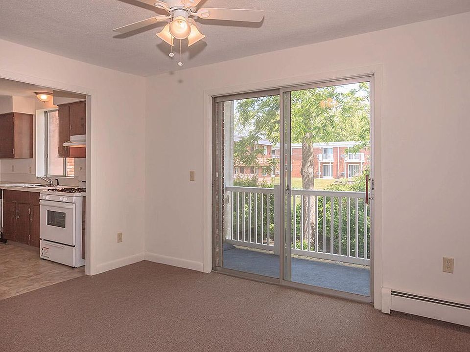 10 Brookfield Rd C2, Riverside, RI 02915 Zillow