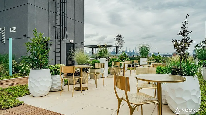 Rented by Nooklyn NYC LLC | media 9