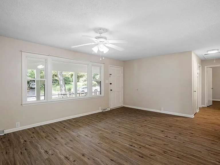 5302 Covey Ct — Photo 12