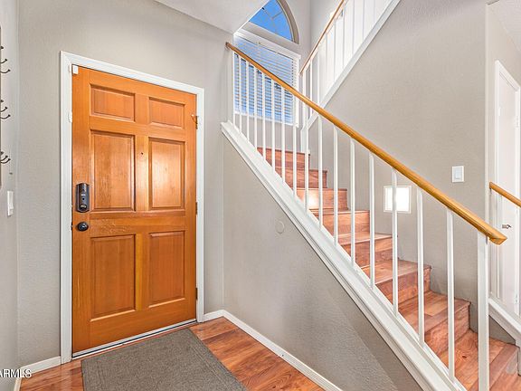 3rd image of 334 W Le Marche Ave
