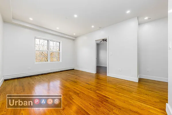 Rented by Urban Pads | media 30