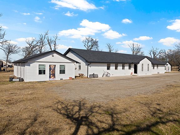 5th image of 236 County Road 2391