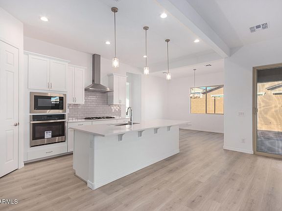 3rd image of 17632 W BLUE SKY Drive