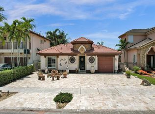 16386 SW 50th Ter, Miami, FL 33185